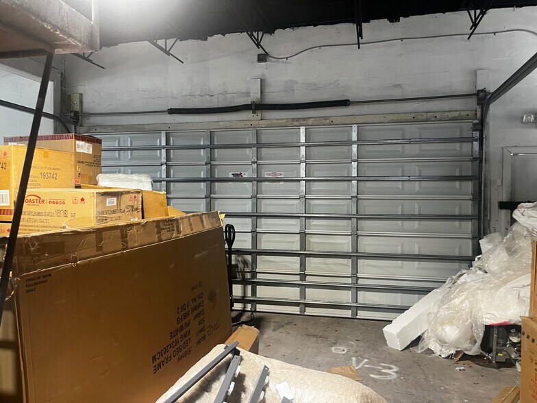 More Photos Of 1500 E Commercial Blvd, Fort Lauderdale Freestanding For Lease