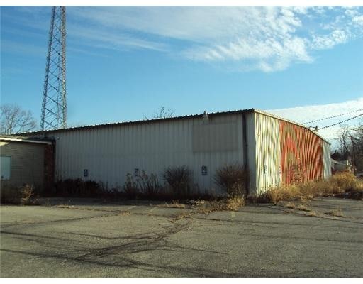More Photos Of 8575 N County Road 25A, Piqua Flex For Lease