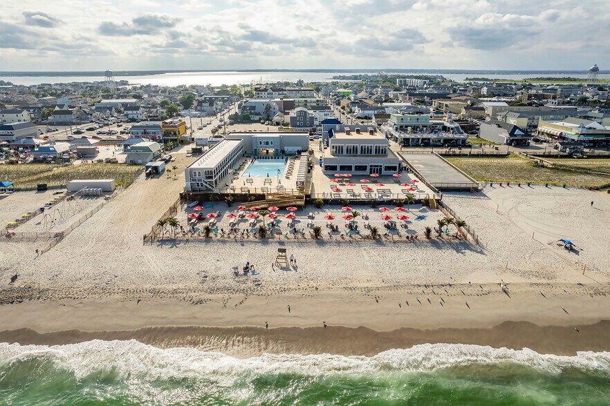 More Photos Of 2 Boardwalk, Seaside Heights Restaurant For Lease