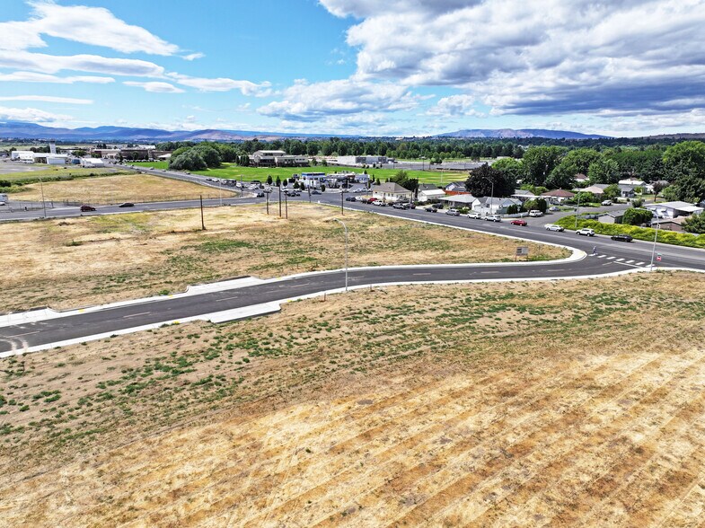 More Photos Of 1508 W Washington Ave, Yakima Land For Lease