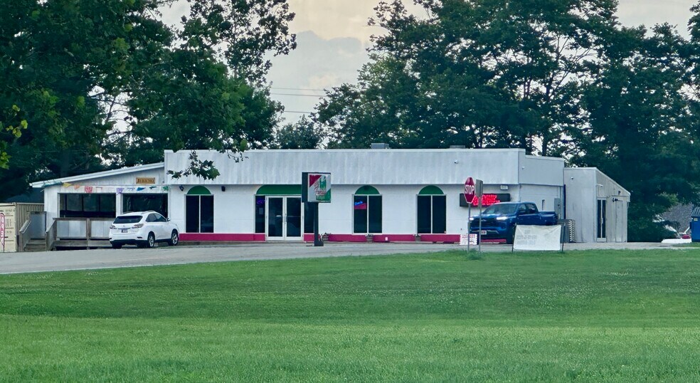 More Photos Of 3350 Lake Jericho Rd, Smithfield Restaurant For Lease