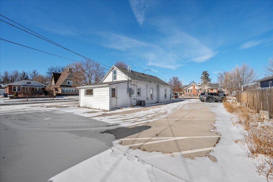 More Photos Of 1919 Morrie Ave, Cheyenne Office For Lease