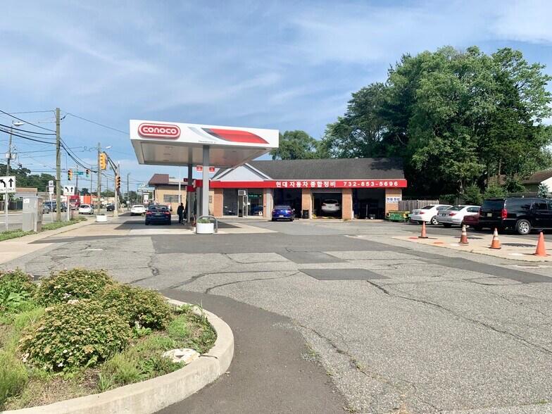 More Photos Of 1808 Woodbridge Ave, Edison Service Station For Lease