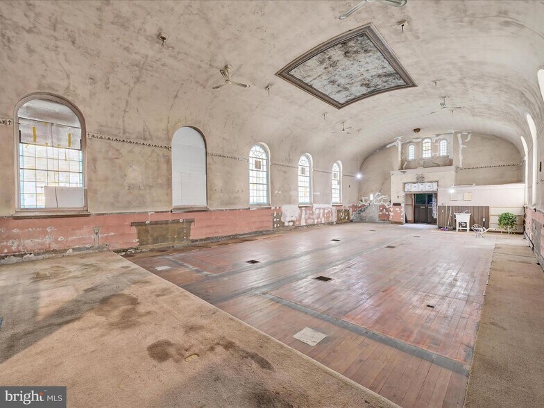 More Photos Of 45 Main St, Pottsville Religious Facility For Sale