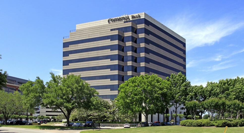 Primary Photo Of 1 Sugar Creek Center Blvd, Sugar Land Office For Lease