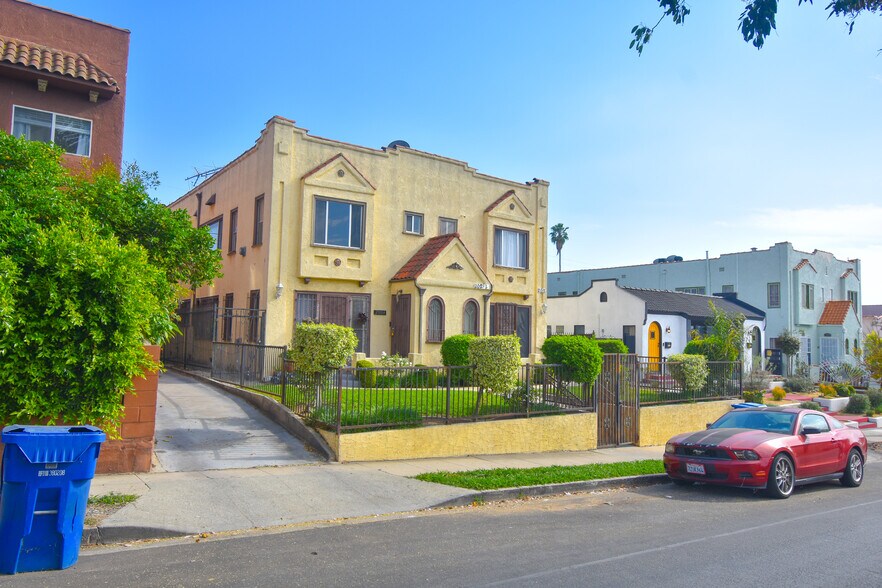 More Photos Of 2010 S Harcourt Ave, Los Angeles Apartments For Sale