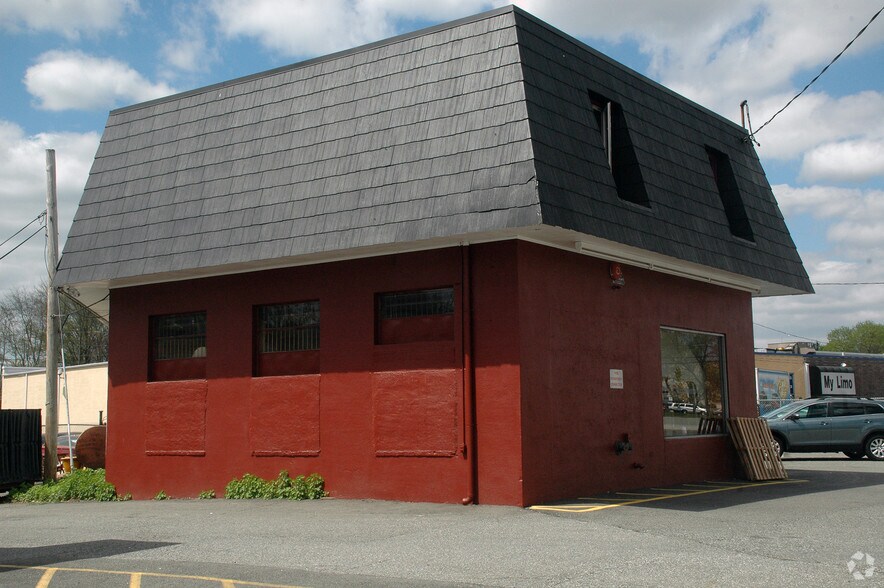 More Photos Of 245 State Route 10, East Hanover General Retail For Sale