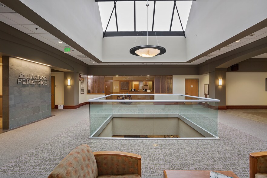 More Photos Of 4700 Point Fosdick Dr, Gig Harbor Medical For Lease