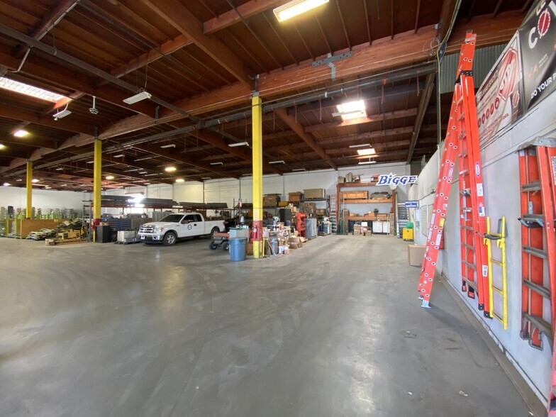 More Photos Of 14511 Industry Cir, La Mirada Land For Lease