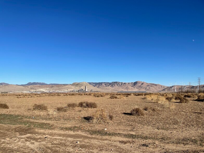 More Photos Of 20028 Tehachapi Willow Springs, Tehachapi Land For Sale