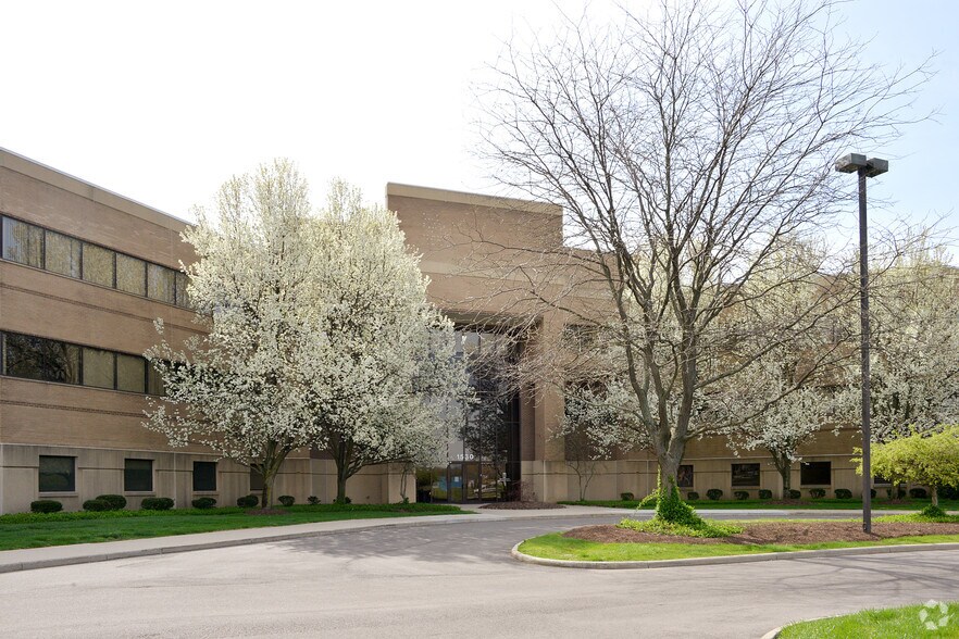 More Photos Of 1530 Needmore Rd, Dayton Medical For Lease