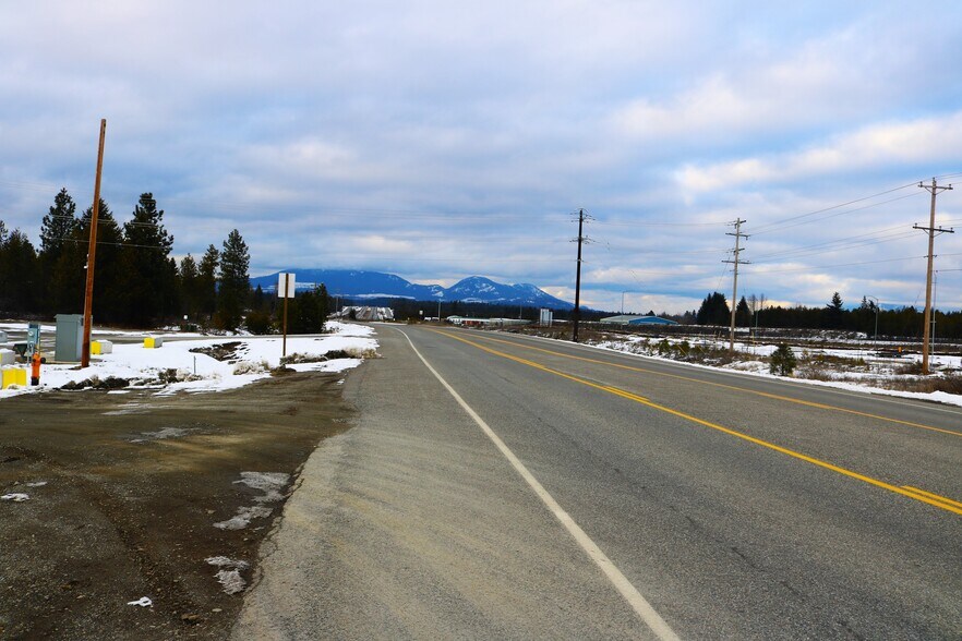 More Photos Of 31149 Old Hwy 95 hwy, Athol Land For Sale