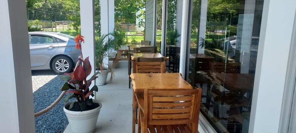 More Photos Of 2130 Stone Rd, Cape Charles Restaurant For Sale