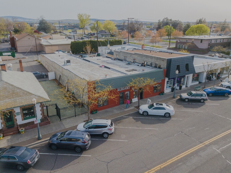 Primary Photo Of 315-317 W Kennewick Ave, Kennewick Storefront For Sale