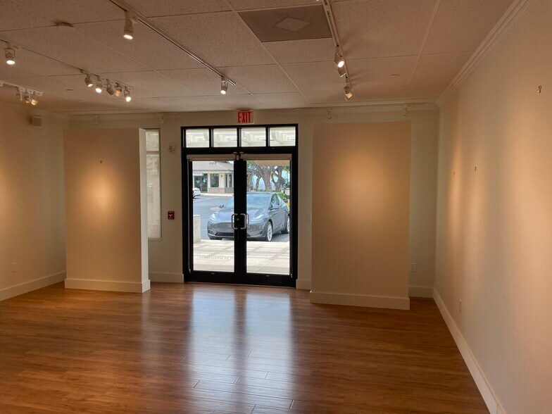 More Photos Of 161 Wailea Ike Pl, Wailea Office For Lease