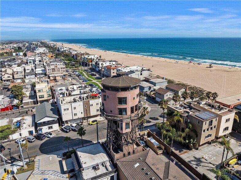 More Photos Of 1 Anderson St, Seal Beach Specialty For Sale