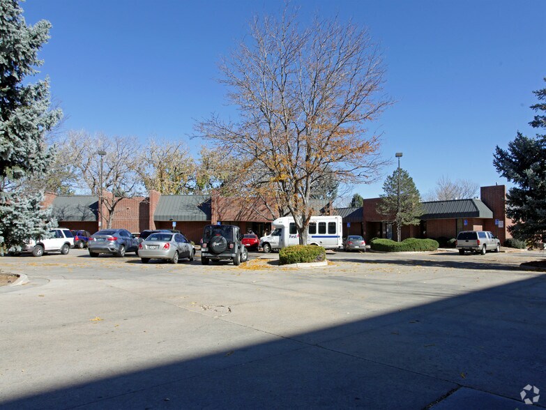 More Photos Of 1750 Pierce St, Lakewood Office For Sale