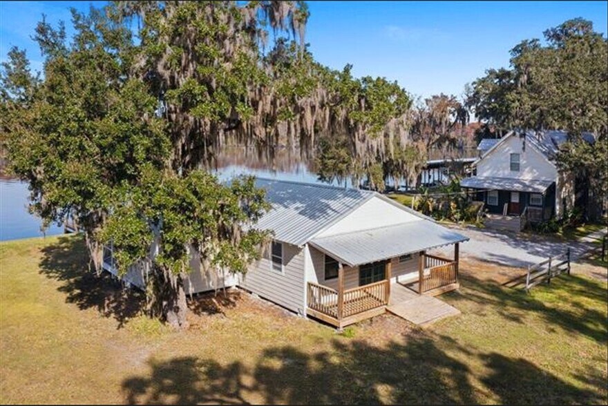 More Photos Of 13555 County Road 13 N, Saint Augustine Specialty For Lease