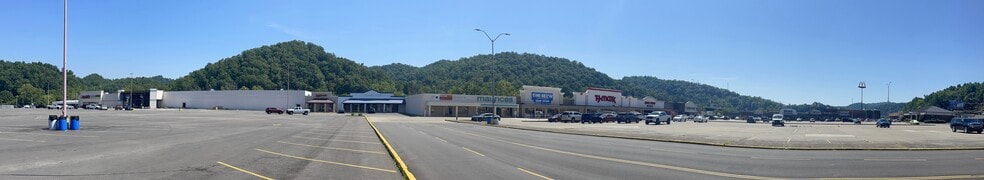 More Photos Of 343-451 N Mayo Trl, Paintsville Storefront For Lease