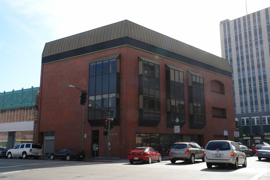 More Photos Of 1701-1703 Broadway, Oakland Office For Lease