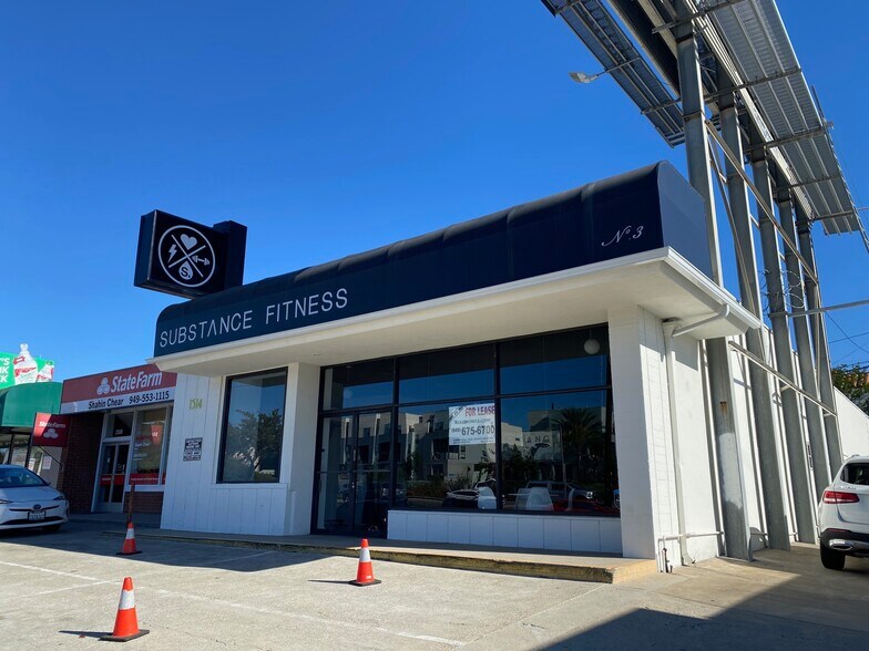More Photos Of 1514 Newport Blvd, Costa Mesa Freestanding For Lease