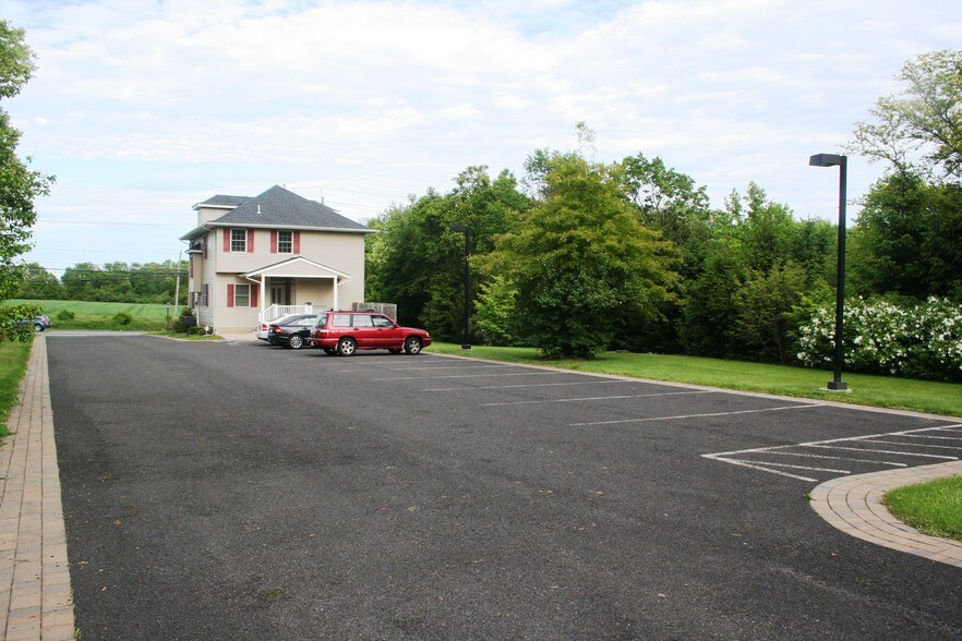 More Photos Of 54 Route 31 N, Pennington Office For Lease