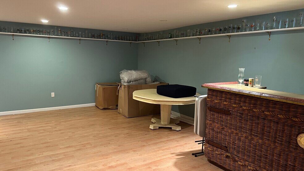 More Photos Of 429 Shore Rd, Bourne Industrial For Sale