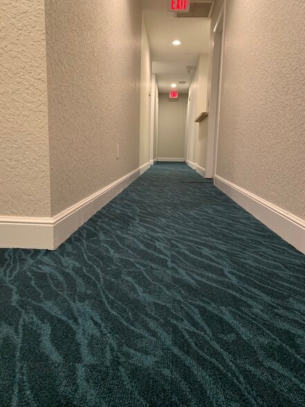 More Photos Of 1230 S Federal Hwy, Boynton Beach Office For Lease