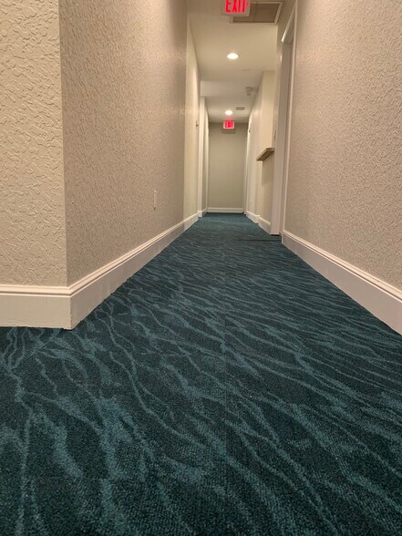 More Photos Of 1230 S Federal Hwy, Boynton Beach Office For Lease
