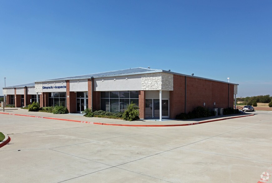 More Photos Of 425 Maplelawn Ct, Plano Medical For Lease