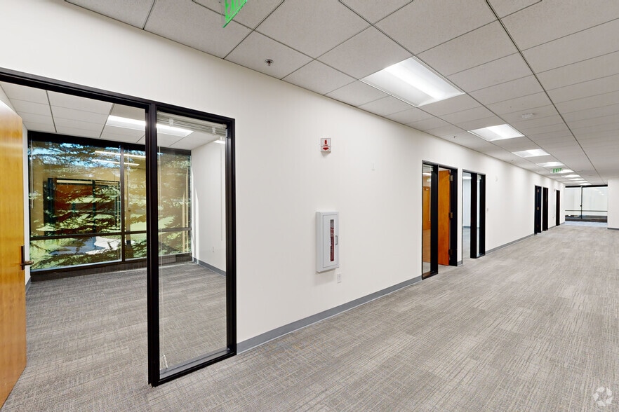 More Photos Of 2000 Alameda de las Pulgas, San Mateo Office For Lease