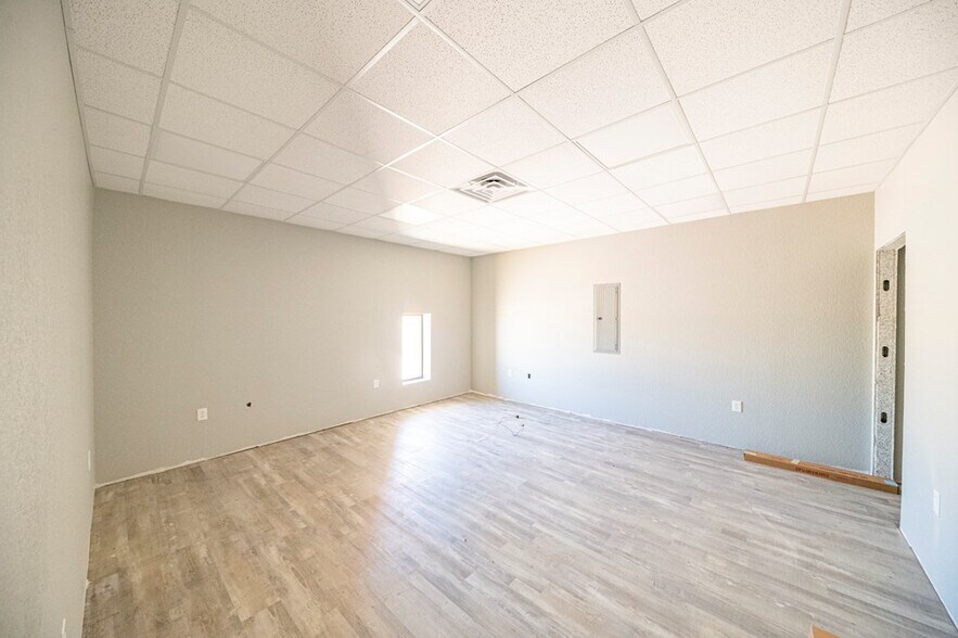 More Photos Of 16690 W Basin St, Odessa Industrial For Sale