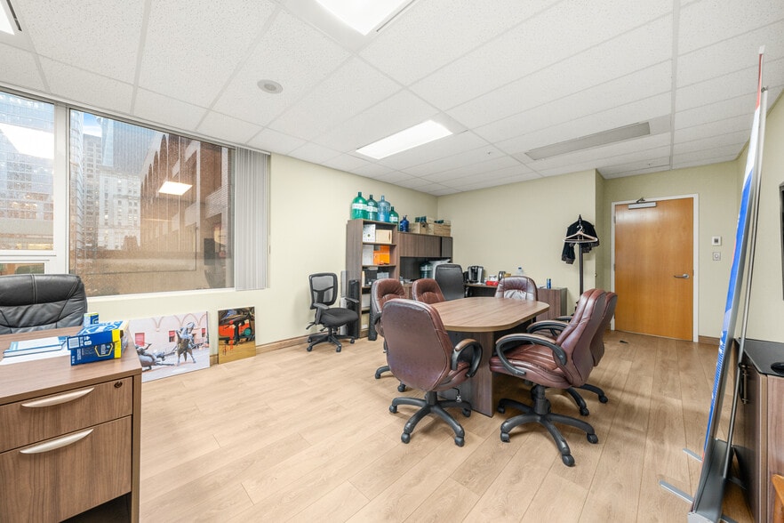 More Photos Of 837 Hastings St W, Vancouver Apartments For Sale