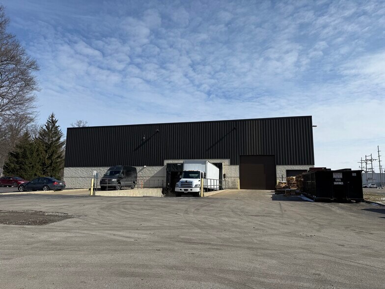 More Photos Of 2025 Production Dr, Findlay Manufacturing For Sale