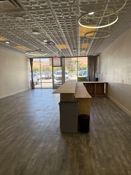 More Photos Of 33527 Yucaipa Blvd, Yucaipa Freestanding For Lease