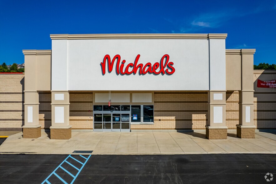 More Photos Of 4041-4073 Washington Rd, McMurray Unknown For Sale