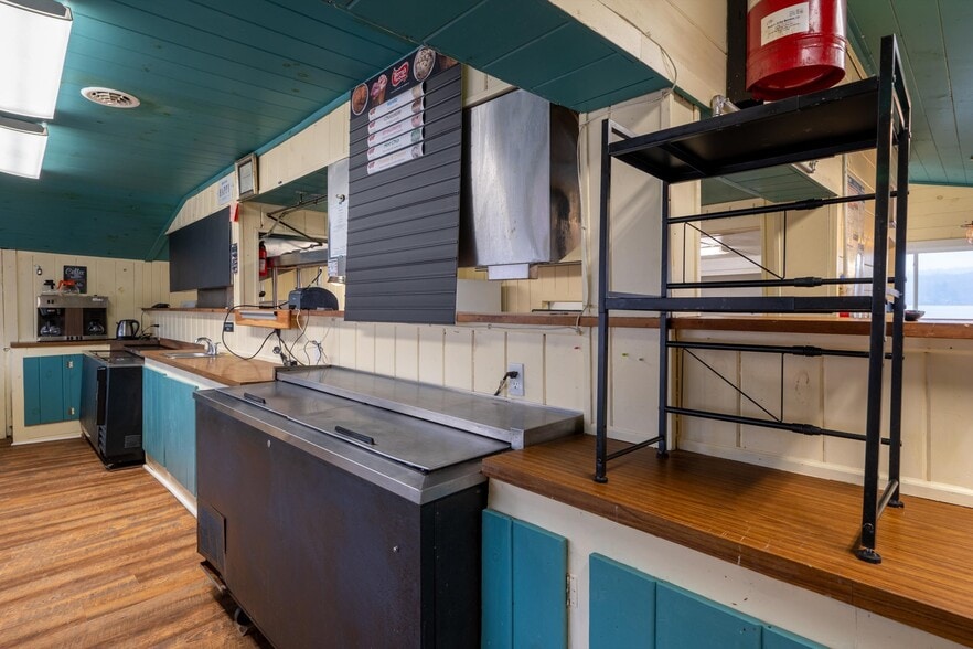 More Photos Of 266 County Route 7, Nassau Restaurant For Sale