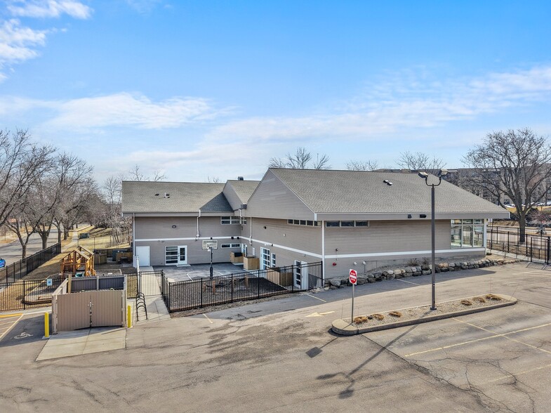 More Photos Of 7610 Mineral Point Rd, Madison Daycare Center For Lease