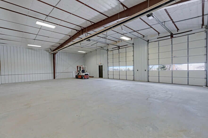 More Photos Of 600 Sioux Ave, Simla Manufacturing For Sale