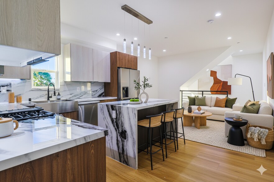 More Photos Of 4842 W 17th St, Los Angeles Apartments For Sale