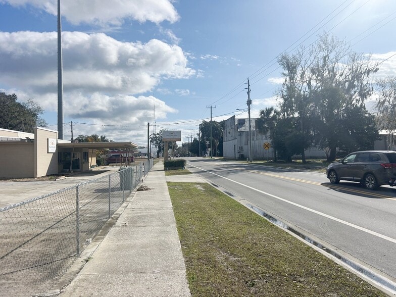 More Photos Of 1210 Saint Johns Ave, Palatka Office For Sale