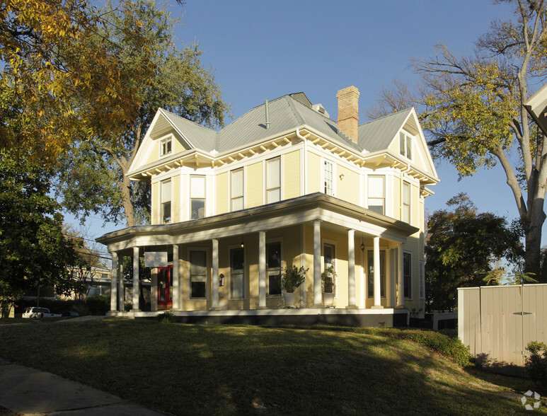 Primary Photo Of 1611 West Ave, Austin Office For Lease