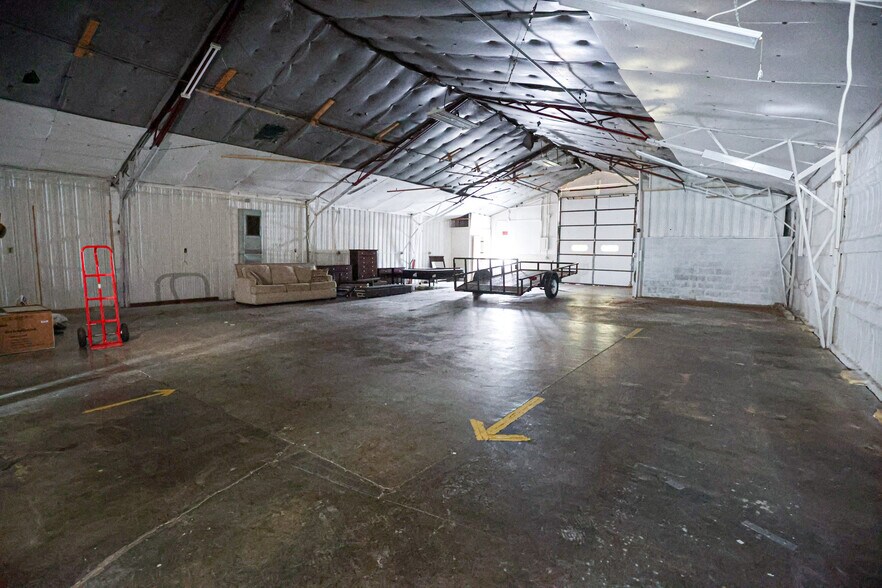 More Photos Of 633 N 6th St, Paducah Warehouse For Sale