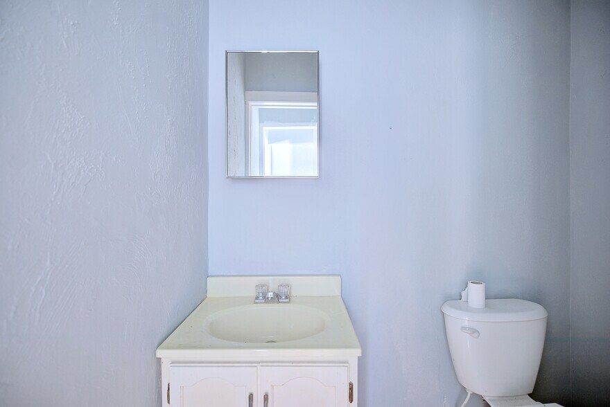 More Photos Of 10405 US Highway 27 S, Sebring Freestanding For Sale