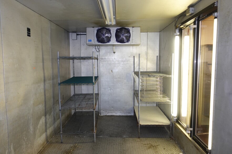 More Photos Of 1555 E Main St, Galesburg Fast Food For Lease