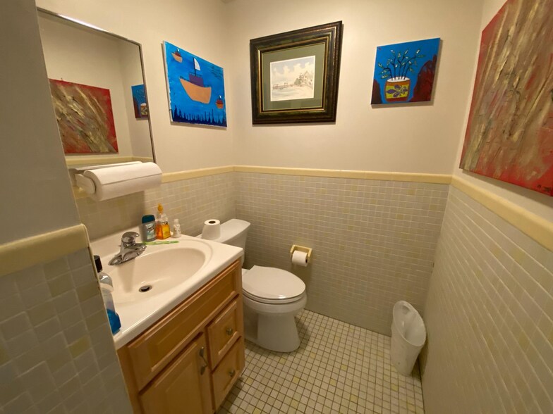 More Photos Of 1071 E Landis Ave, Vineland Medical For Sale