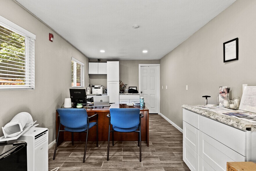 More Photos Of 29421 Pacific Hwy S, Federal Way Apartments For Sale