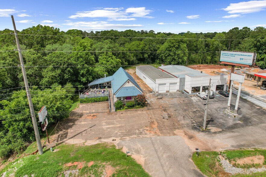 More Photos Of 2563 Ross Clark Cir, Dothan Sports And Entertainment For Sale