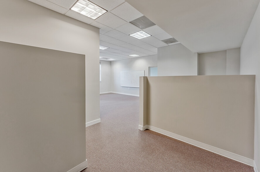 More Photos Of 728 S Washington St, Alexandria Office For Lease
