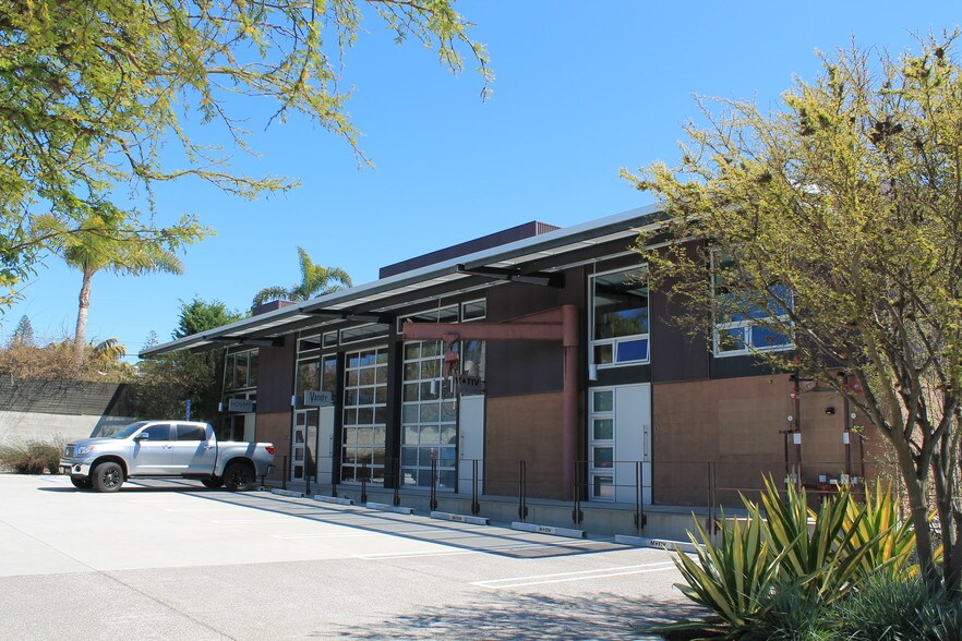 More Photos Of 420 N Cedros Ave, Solana Beach Loft Creative Space For Lease